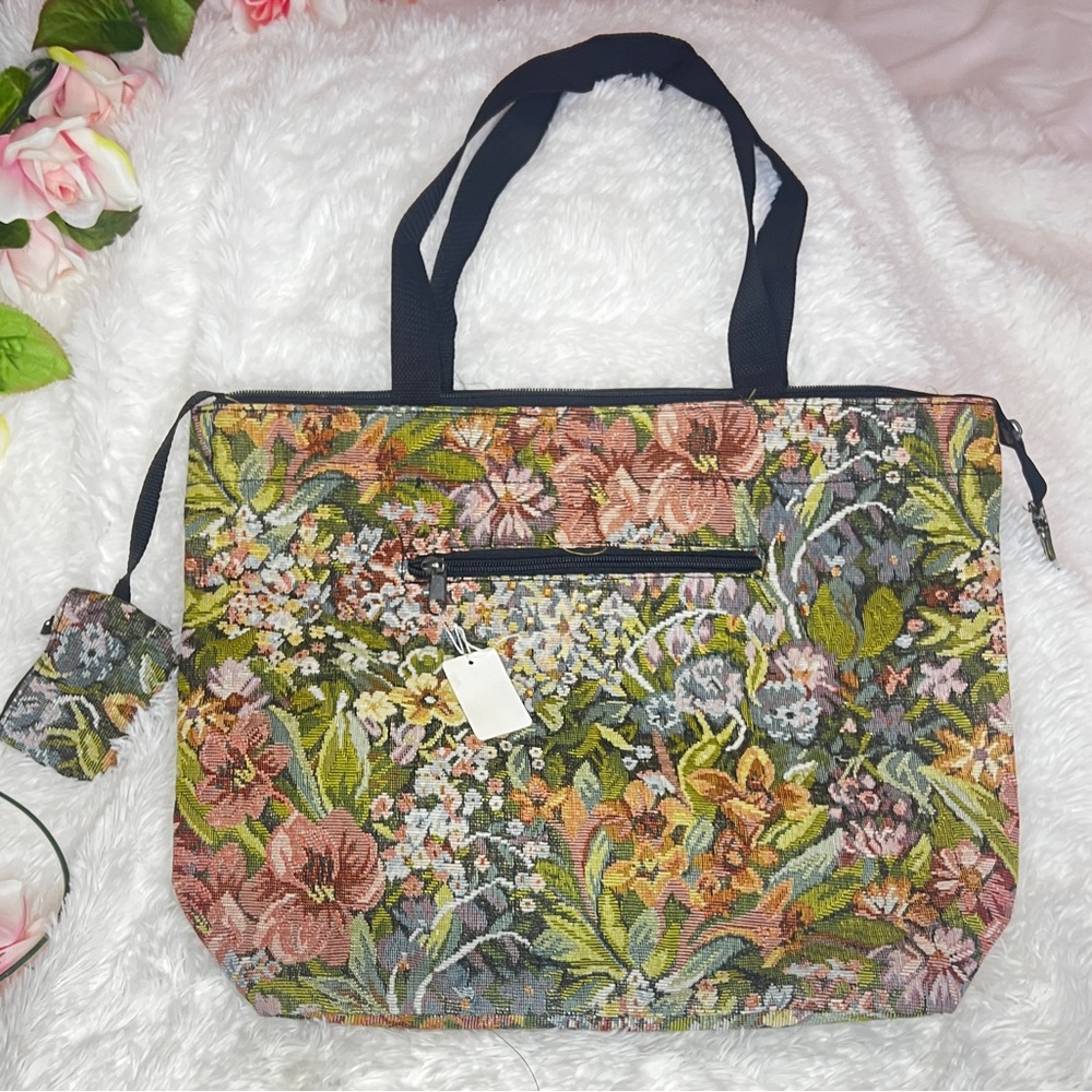 ✨ Vintage Floral Tapestry Tote Bag - Cottagecore Aesthetic ✨